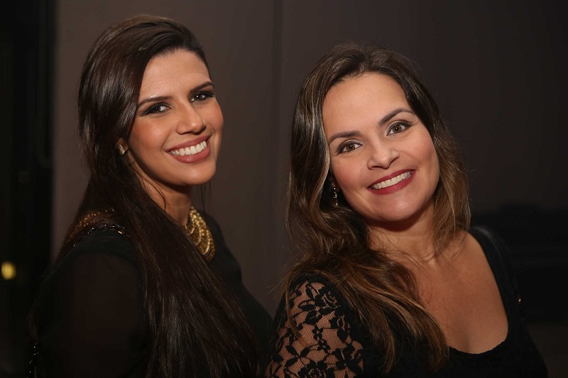  Camila e Catarina Aragão                  